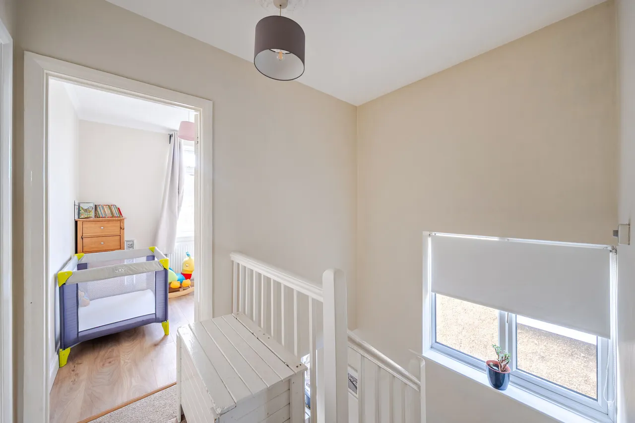 Cross Way, Harpenden, AL5, photo 11