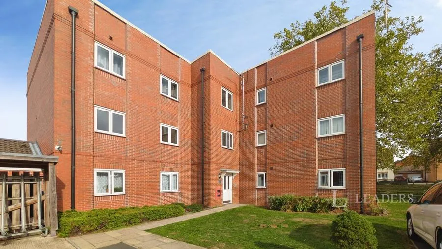 2 bed flat to rent, Childer Close, Coventry, CV6