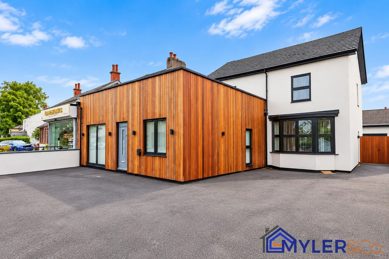 7 bed house for sale, Cronton Road, Widnes