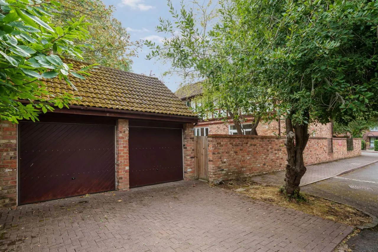 Grange Park Place, Wimbledon, SW20, photo 13