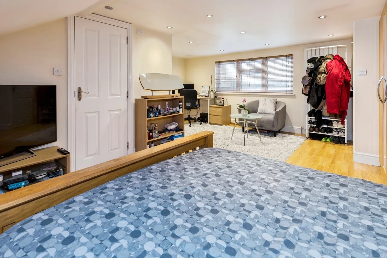 Haywards, Crawley, RH10, photo 14