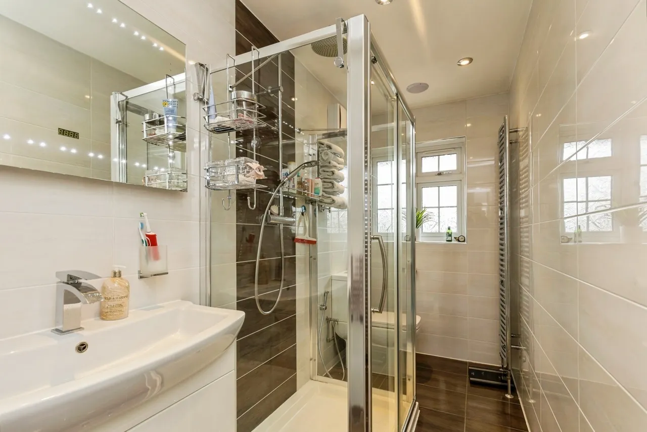 Haywards, Crawley, RH10, photo 10