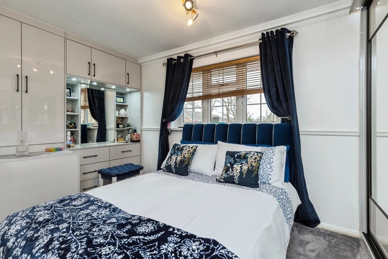 Haywards, Crawley, RH10, photo 8
