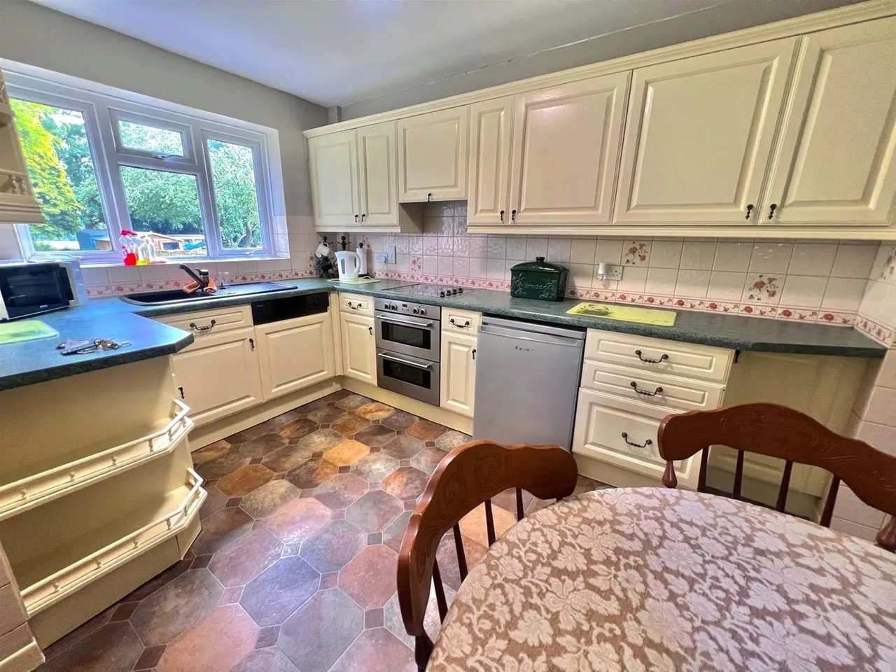 New Street Marnhull, Sturminster Newton DT10 1PY, photo 6