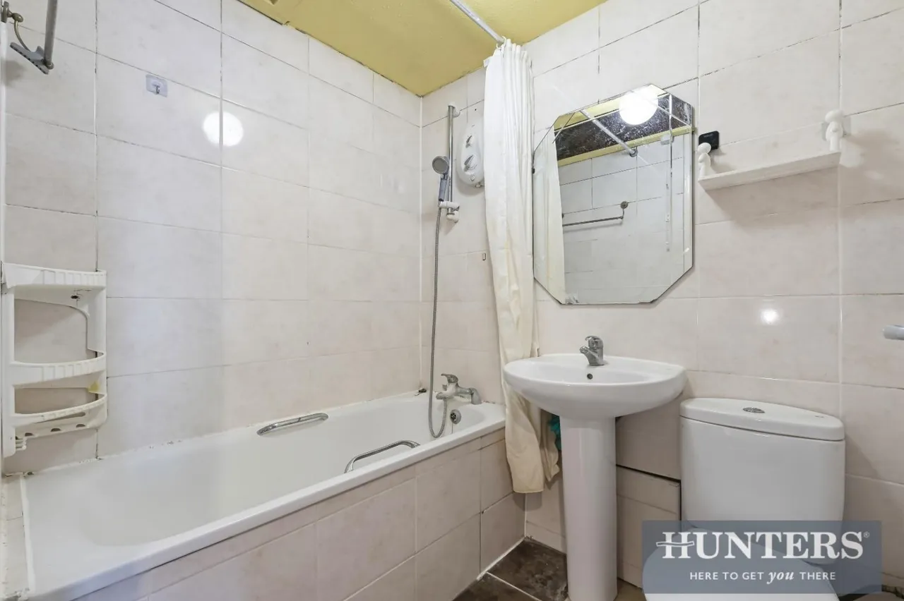 Norman Crescent, Hounslow, TW5, photo 14