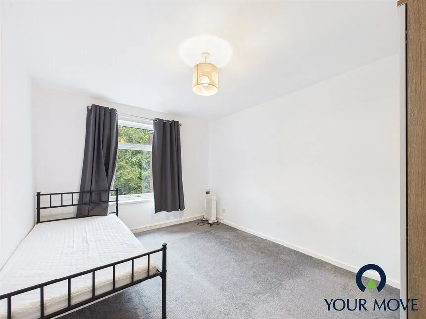 Warwick Road, Solihull, West Midlands, B92, photo 6