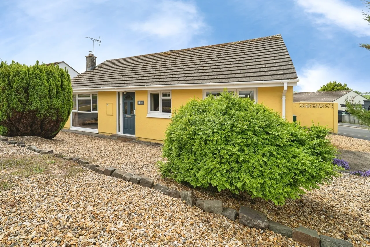 4 bed house for sale, Mayfield Acres, Kilgetty, SA68