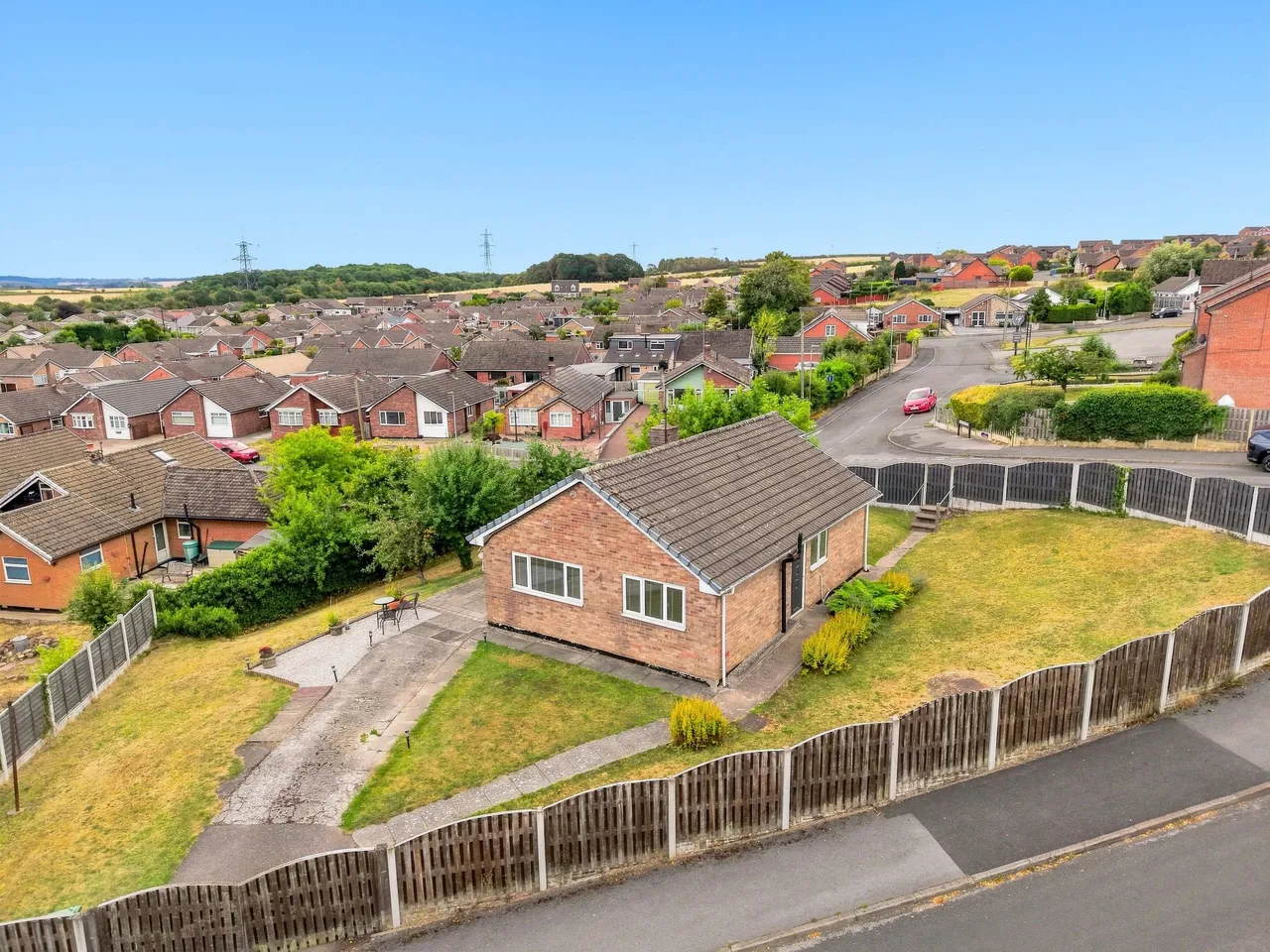 Elliott Drive, Inkersall, S43, photo 17