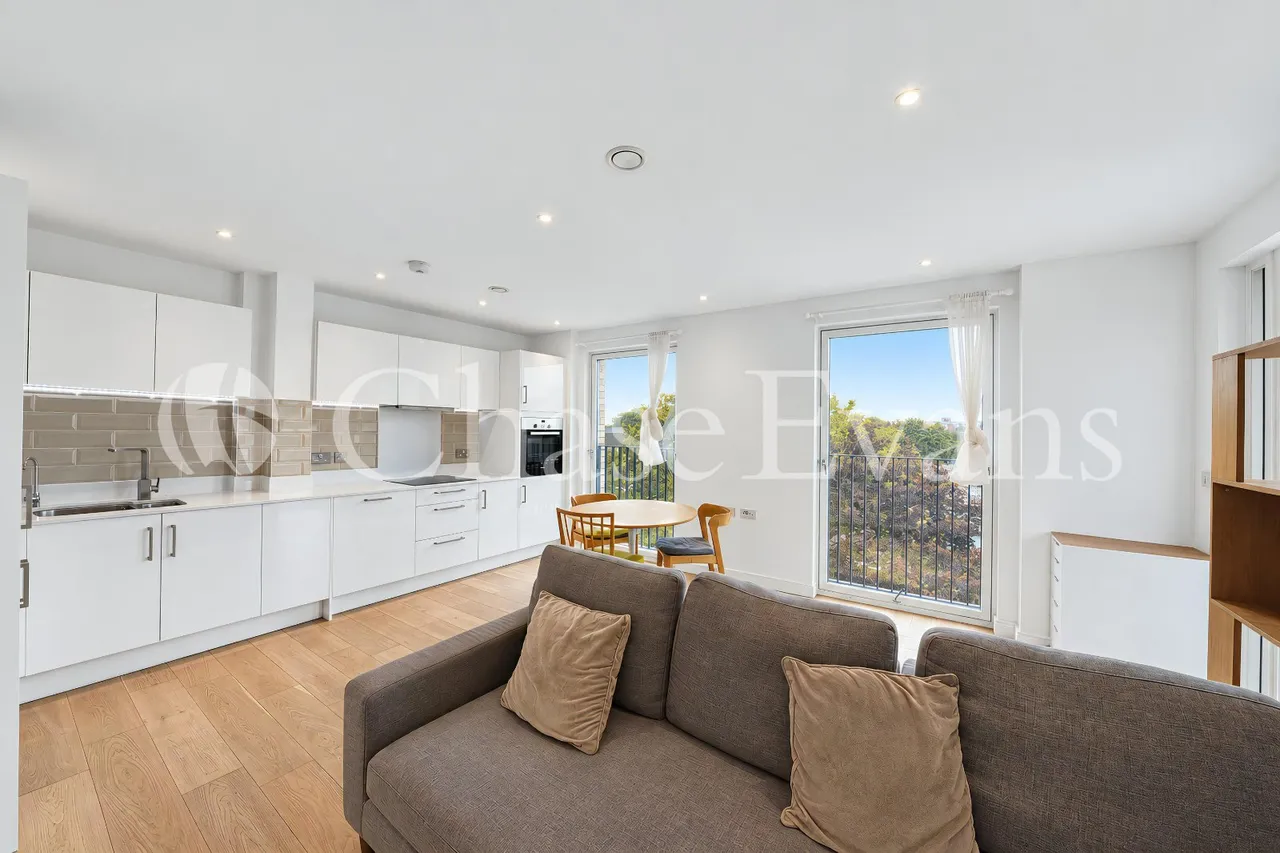 Leyton Road, Stratford, E15, photo 6