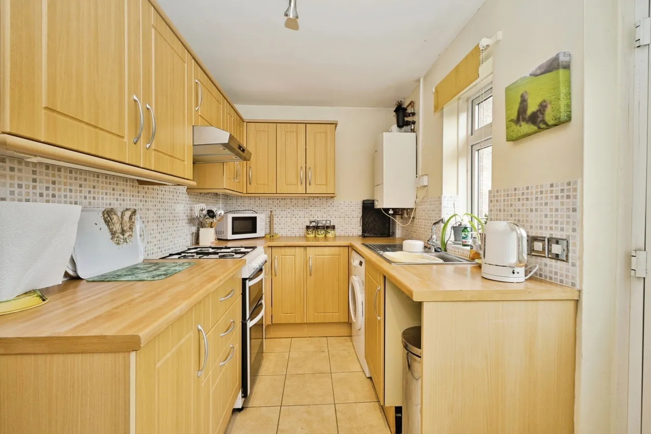 Rosebery Avenue, Yeovil, BA21, photo 5
