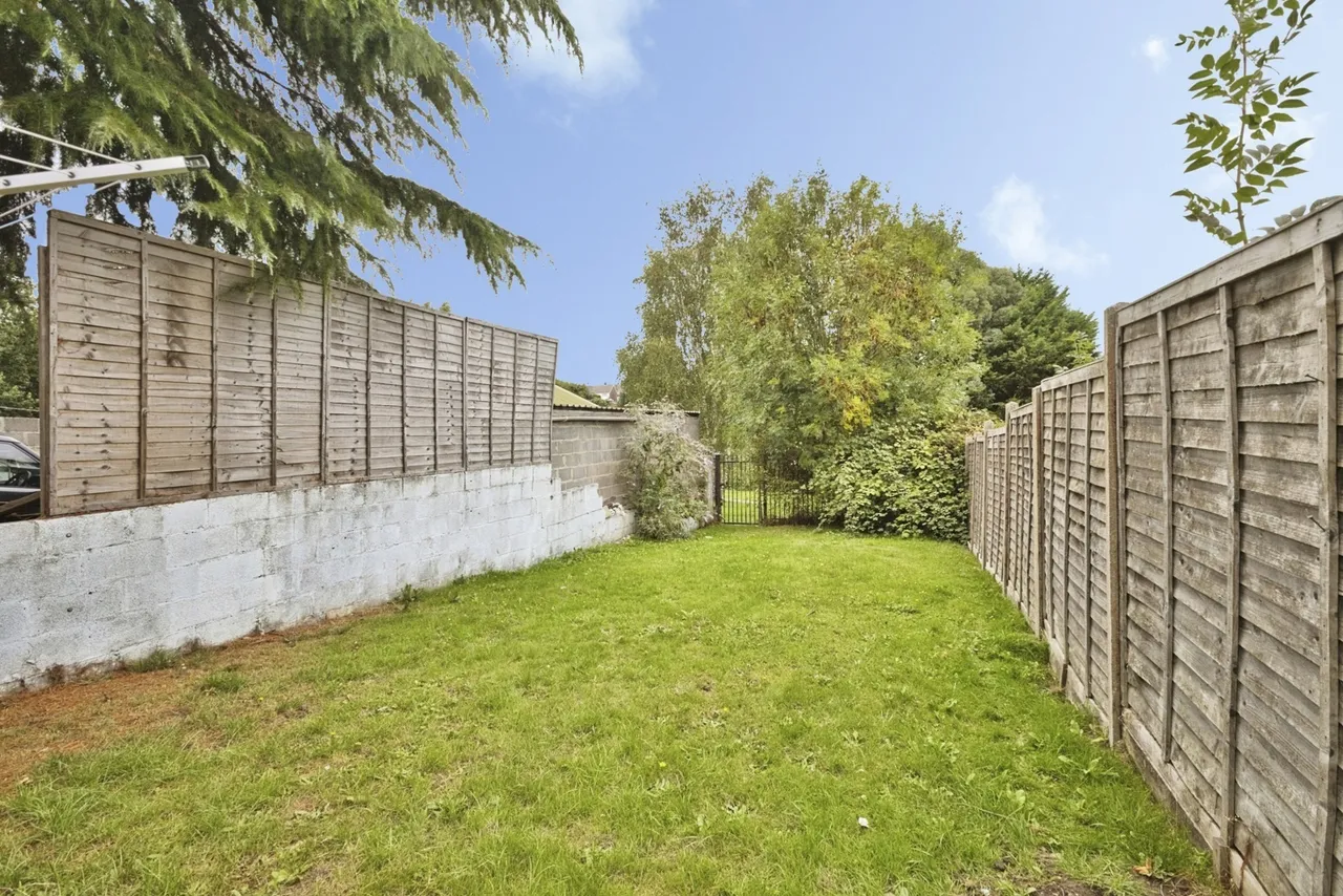 Rosebery Avenue, Yeovil, BA21, photo 14