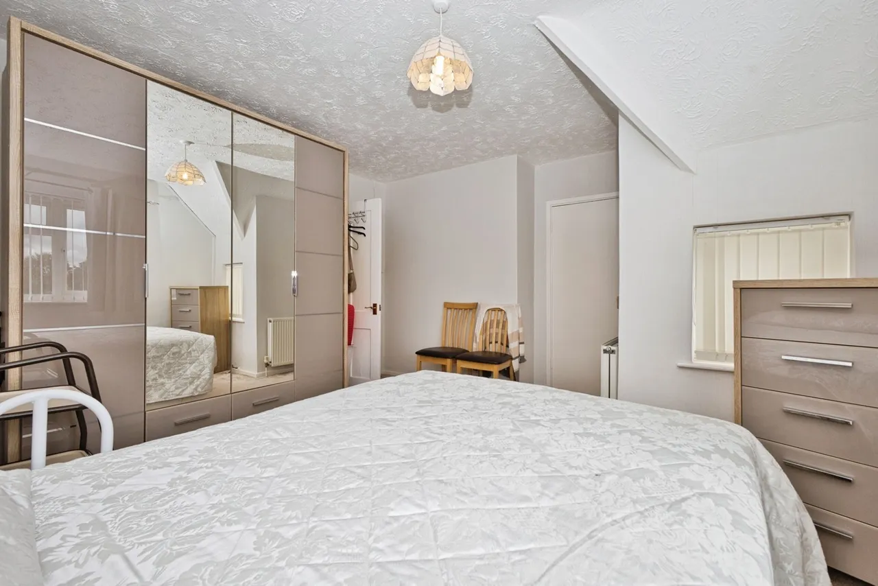 Rosebery Avenue, Yeovil, BA21, photo 9