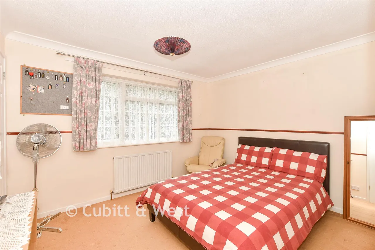 Cissbury Hill, Crawley, RH11, photo 6