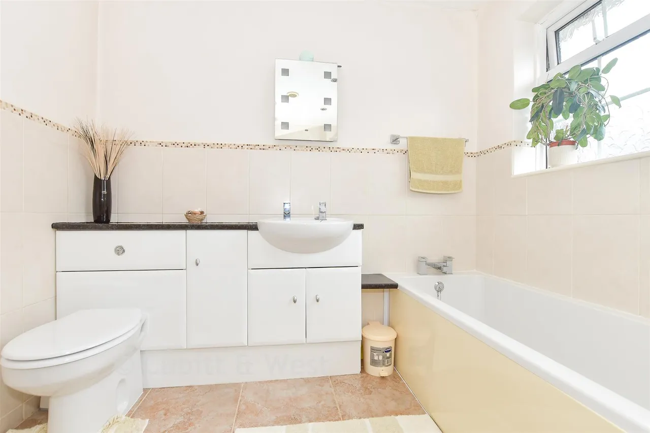 Cissbury Hill, Crawley, RH11, photo 10