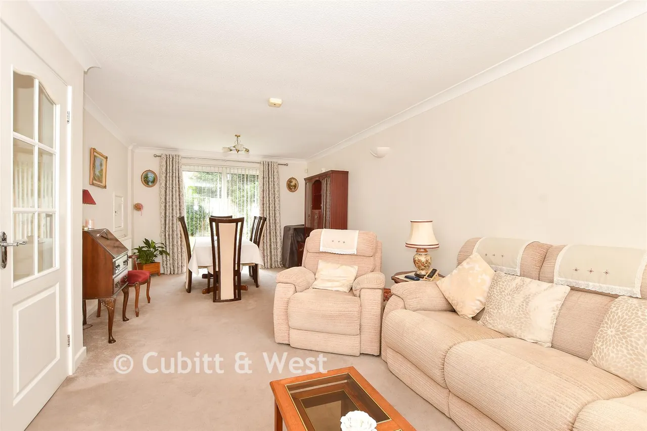 Cissbury Hill, Crawley, RH11, photo 2