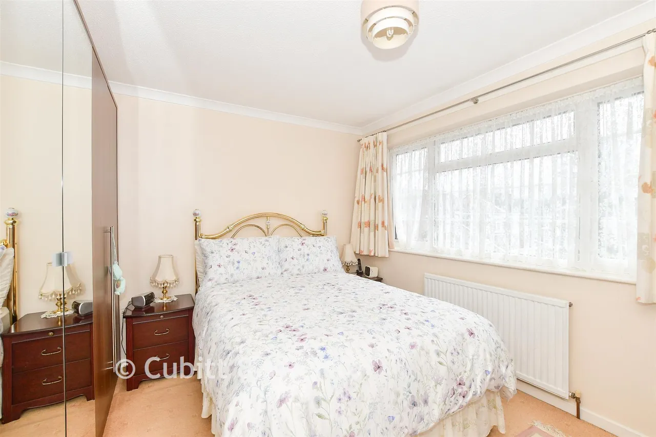 Cissbury Hill, Crawley, RH11, photo 7