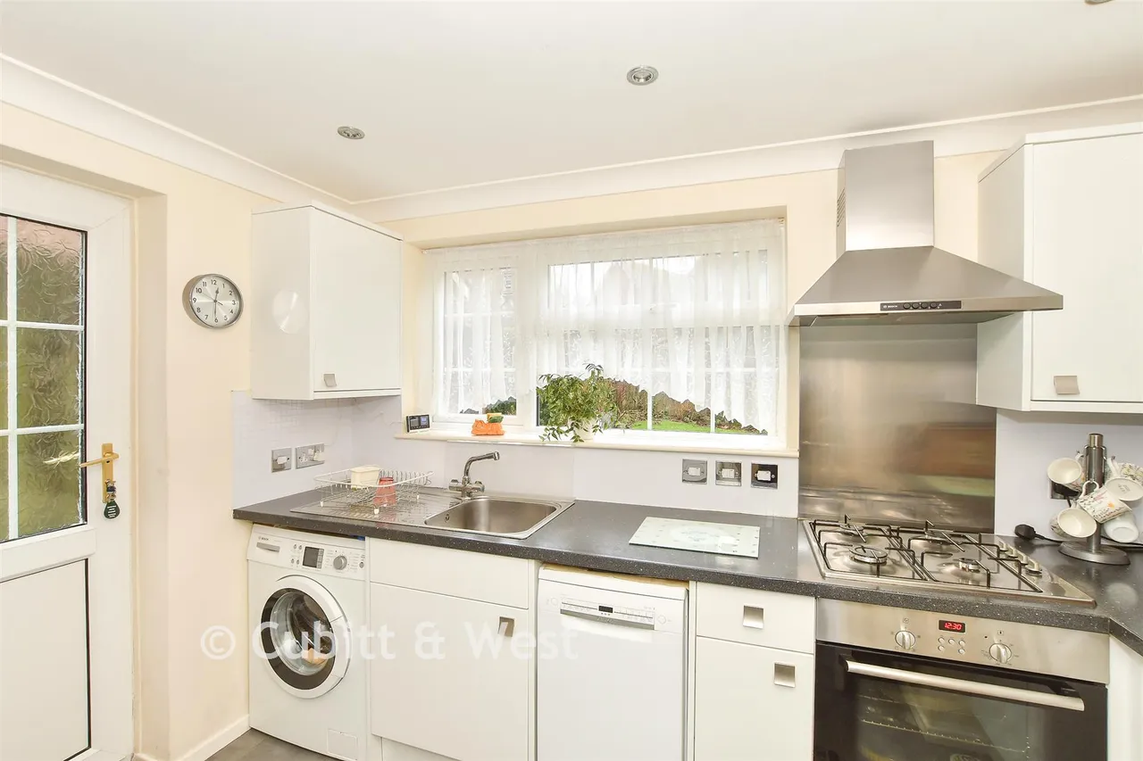 Cissbury Hill, Crawley, RH11, photo 5