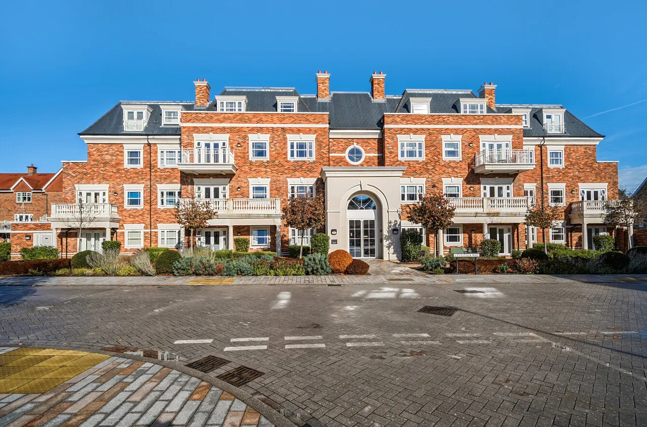 2 bed flat for sale, Pyestock Way, GU51