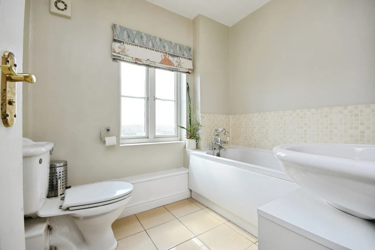 Eastwood Park, Great Baddow, Chelmsford, Essex, CM2, photo 13