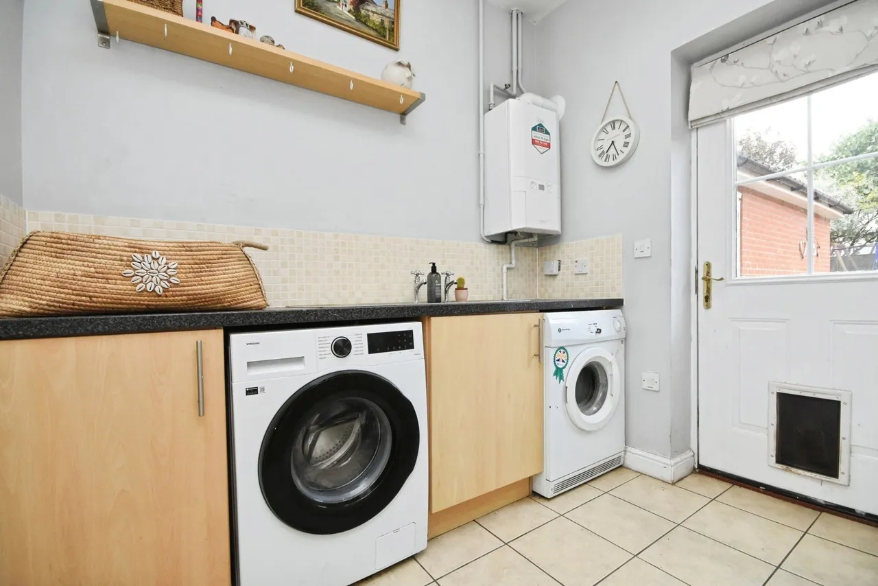 Eastwood Park, Great Baddow, Chelmsford, Essex, CM2, photo 14