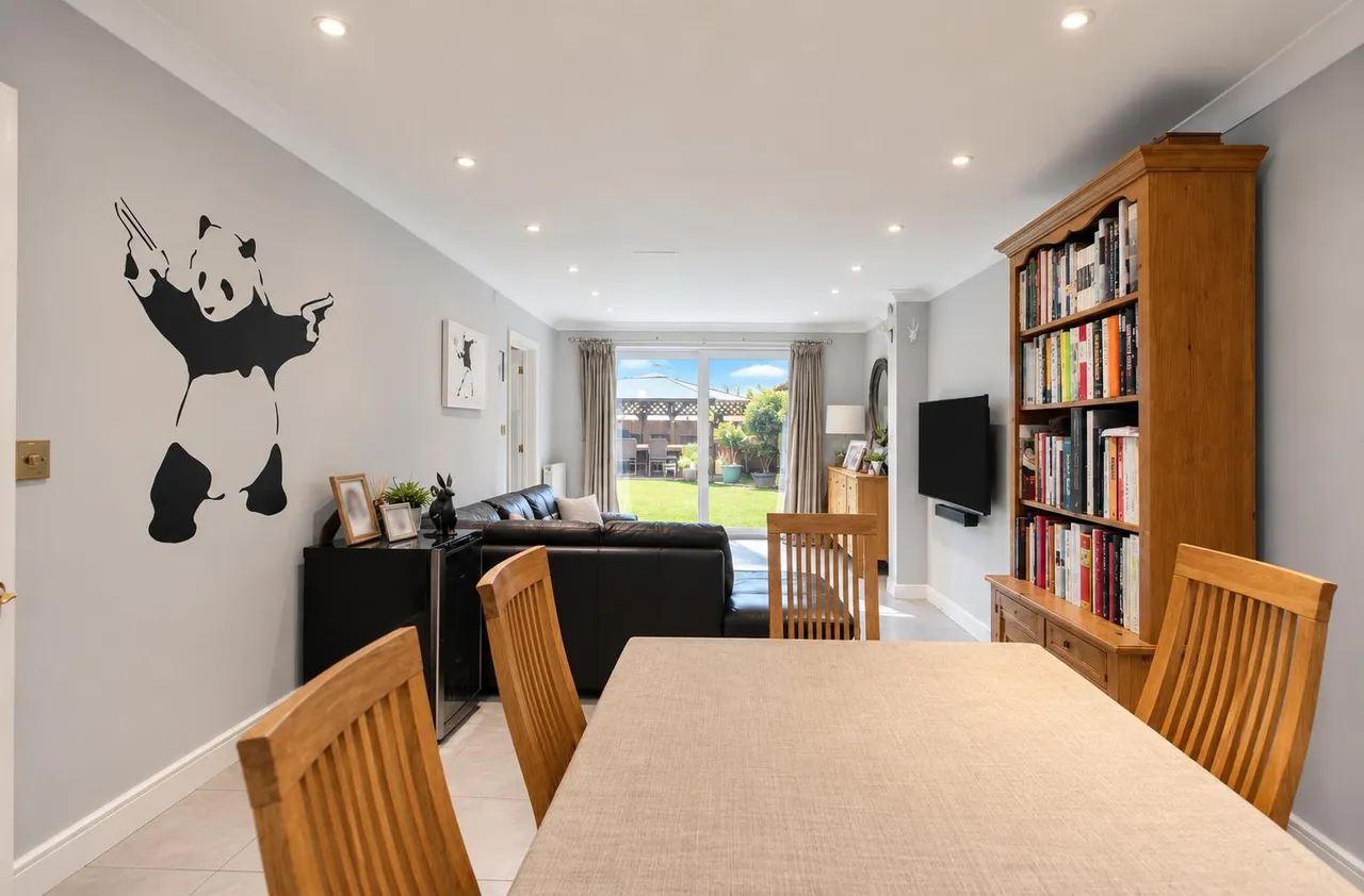 Carew Close, Grays, RM16, photo 3