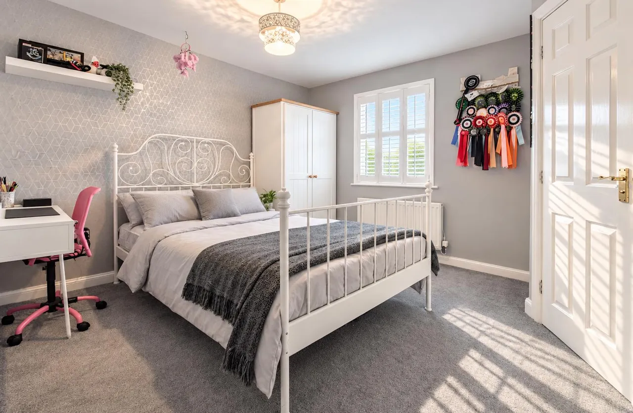Carew Close, Grays, RM16, photo 12