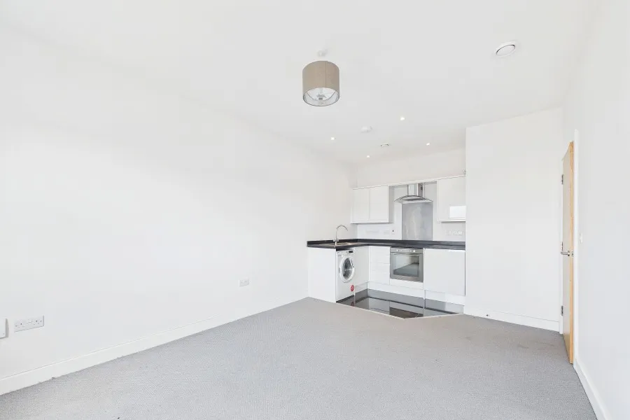 Bradley Court, Camberley, GU15, photo 8