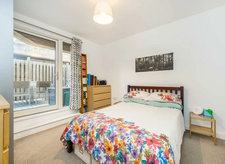 Hilltop Avenue, Harlesden, NW10, photo 5