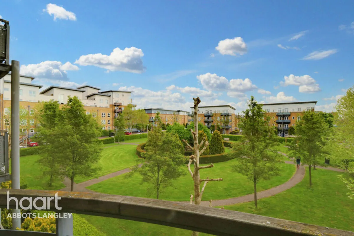 Modena Mews, Watford, WD18, photo 15