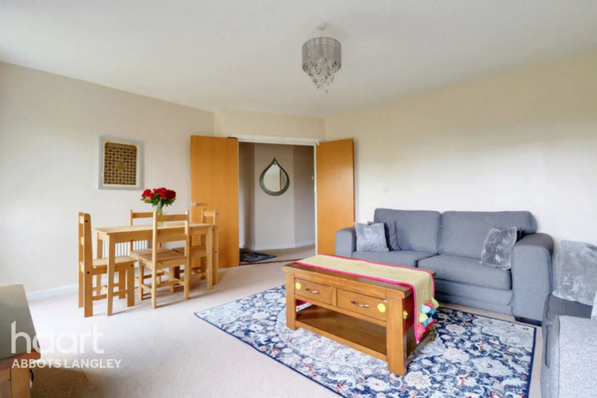 Modena Mews, Watford, WD18, photo 4