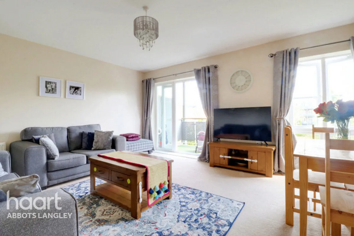 Modena Mews, Watford, WD18, photo 10