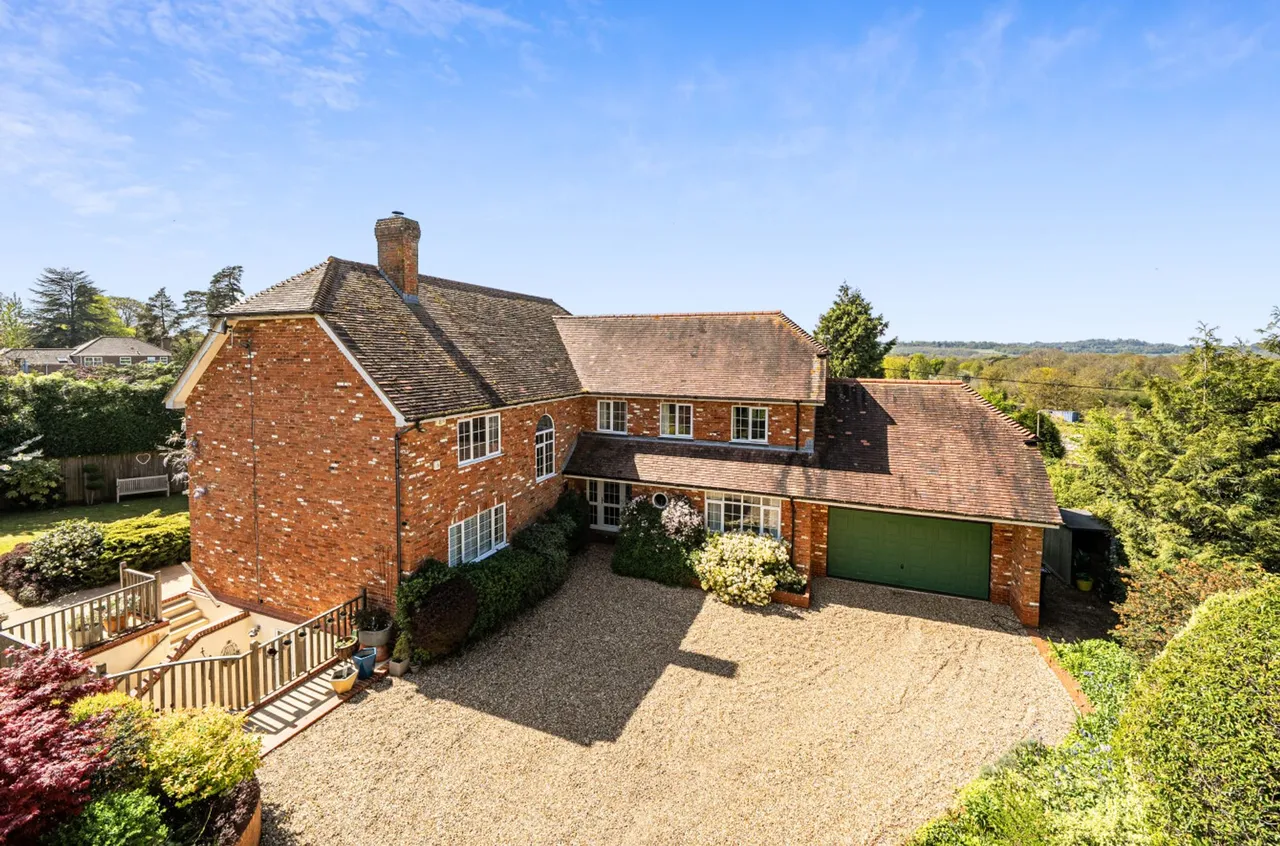 Hatch Lane, Liss, GU33, photo 36
