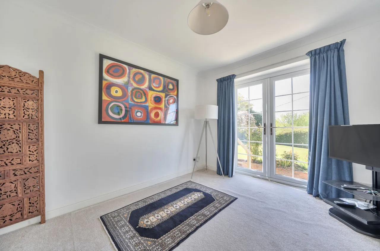 Hatch Lane, Liss, GU33, photo 11