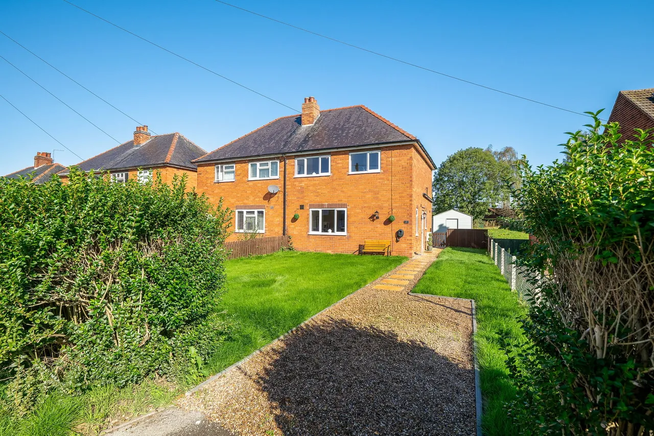 3 bed house for sale, Eastgate, Bassingham, LN5