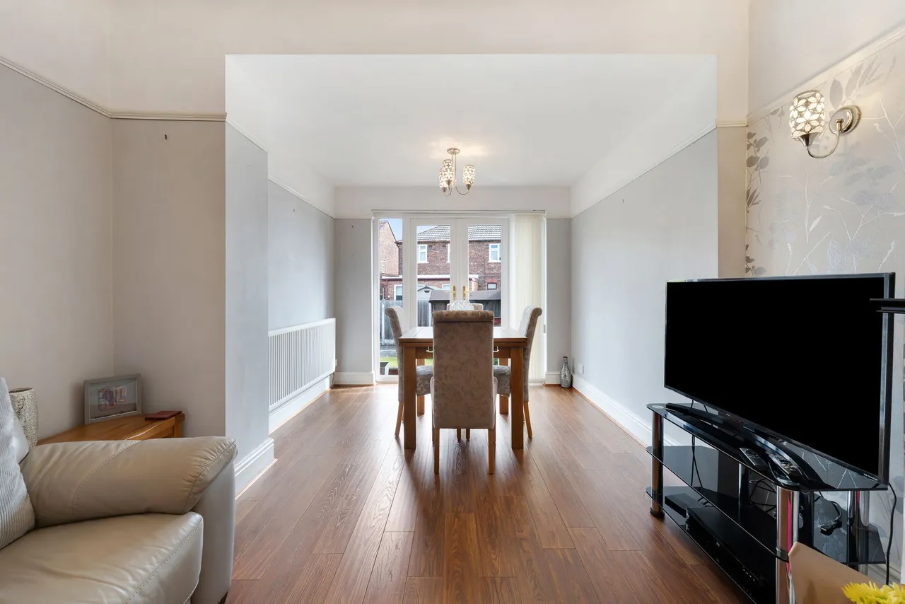Claremont Drive, Widnes, Widnes, WA8 9LX, photo 8