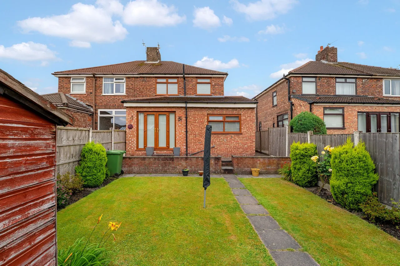 Claremont Drive, Widnes, Widnes, WA8 9LX, photo 24