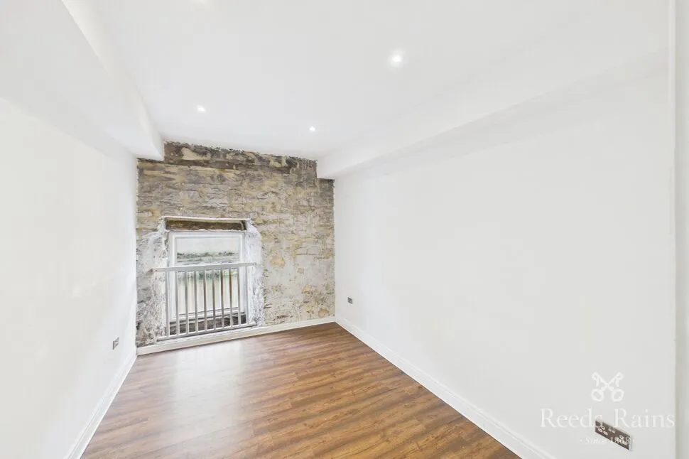 Healey Wood Road, Burnley, BB11, photo 12