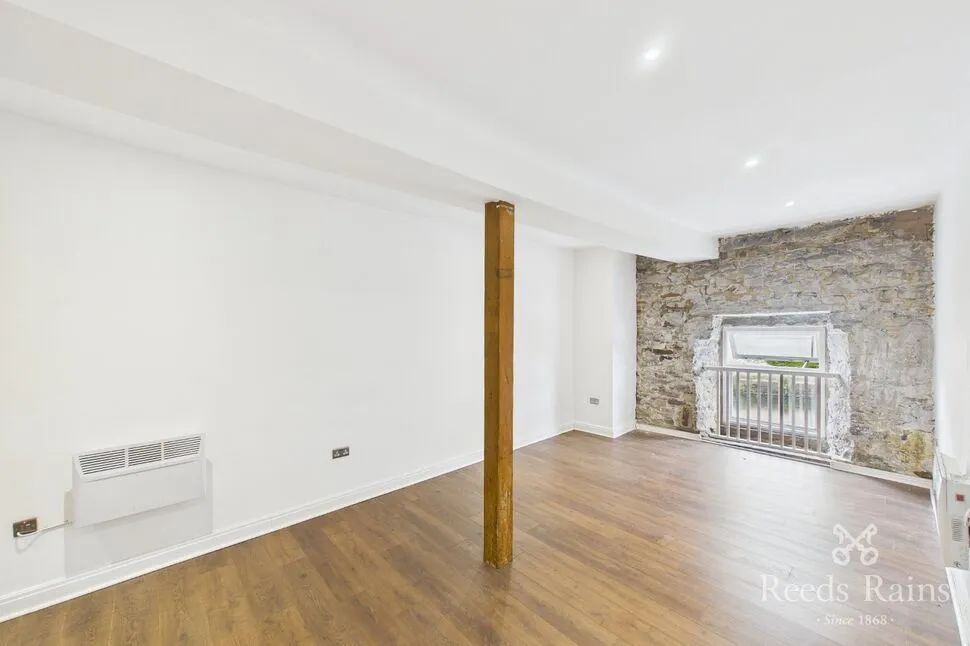 Healey Wood Road, Burnley, BB11, photo 3