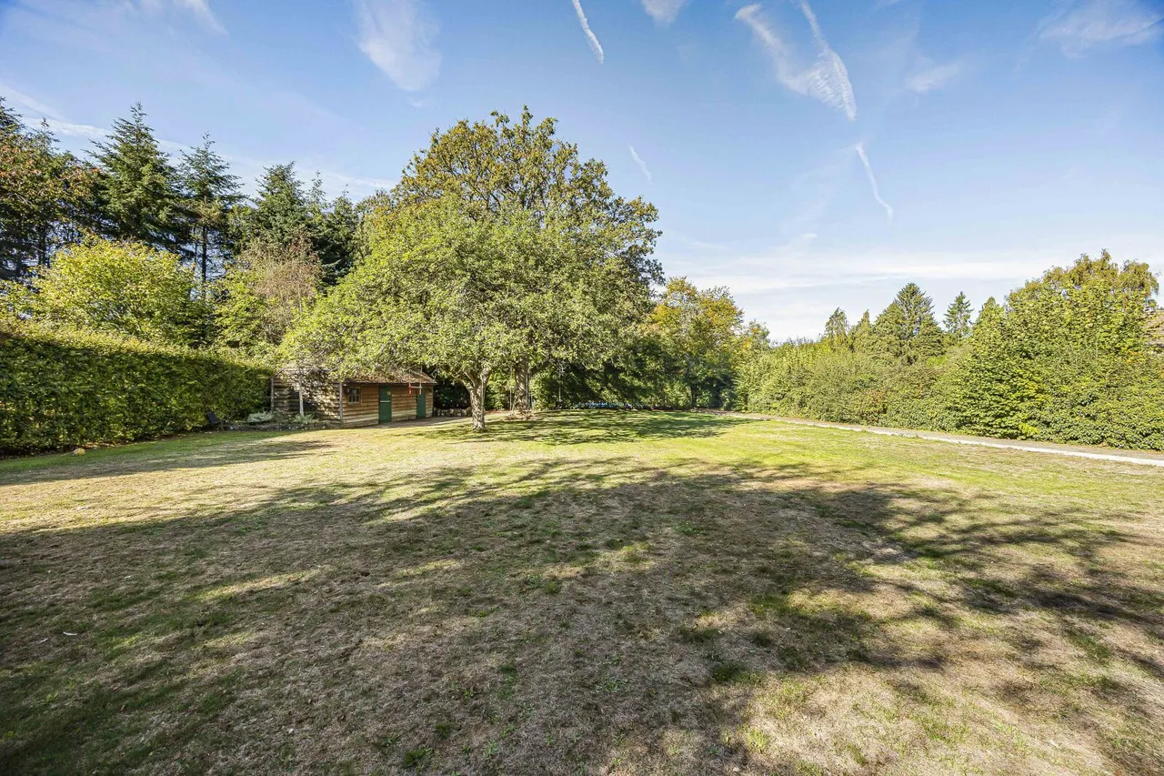 Goffs Hill, Crays Pond, RG8, photo 31