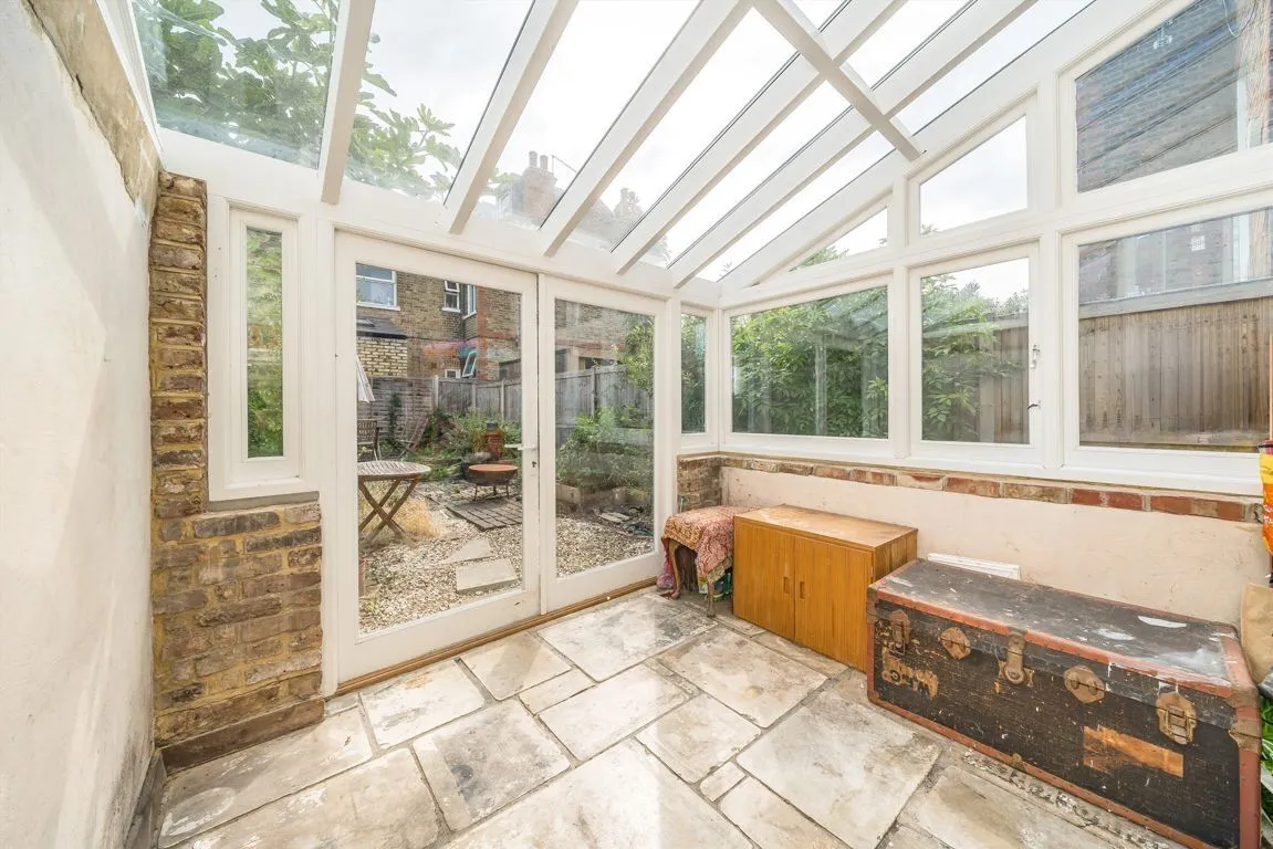 Haverhill Road, SW12, photo 4