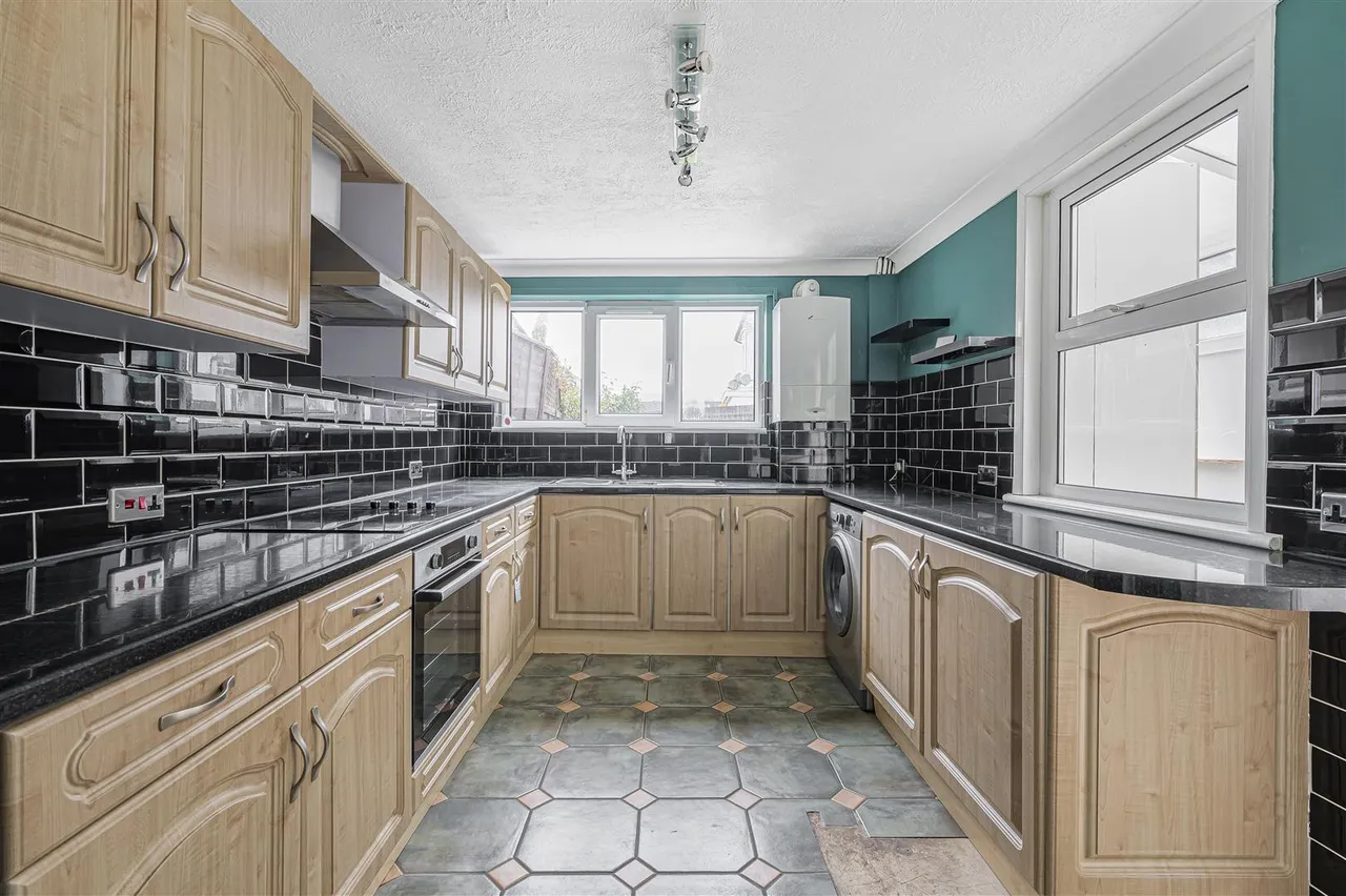 Norton Terrace, Newhaven, photo 6