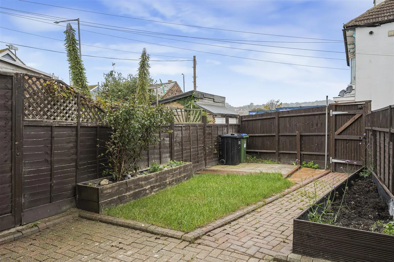 Norton Terrace, Newhaven, photo 4