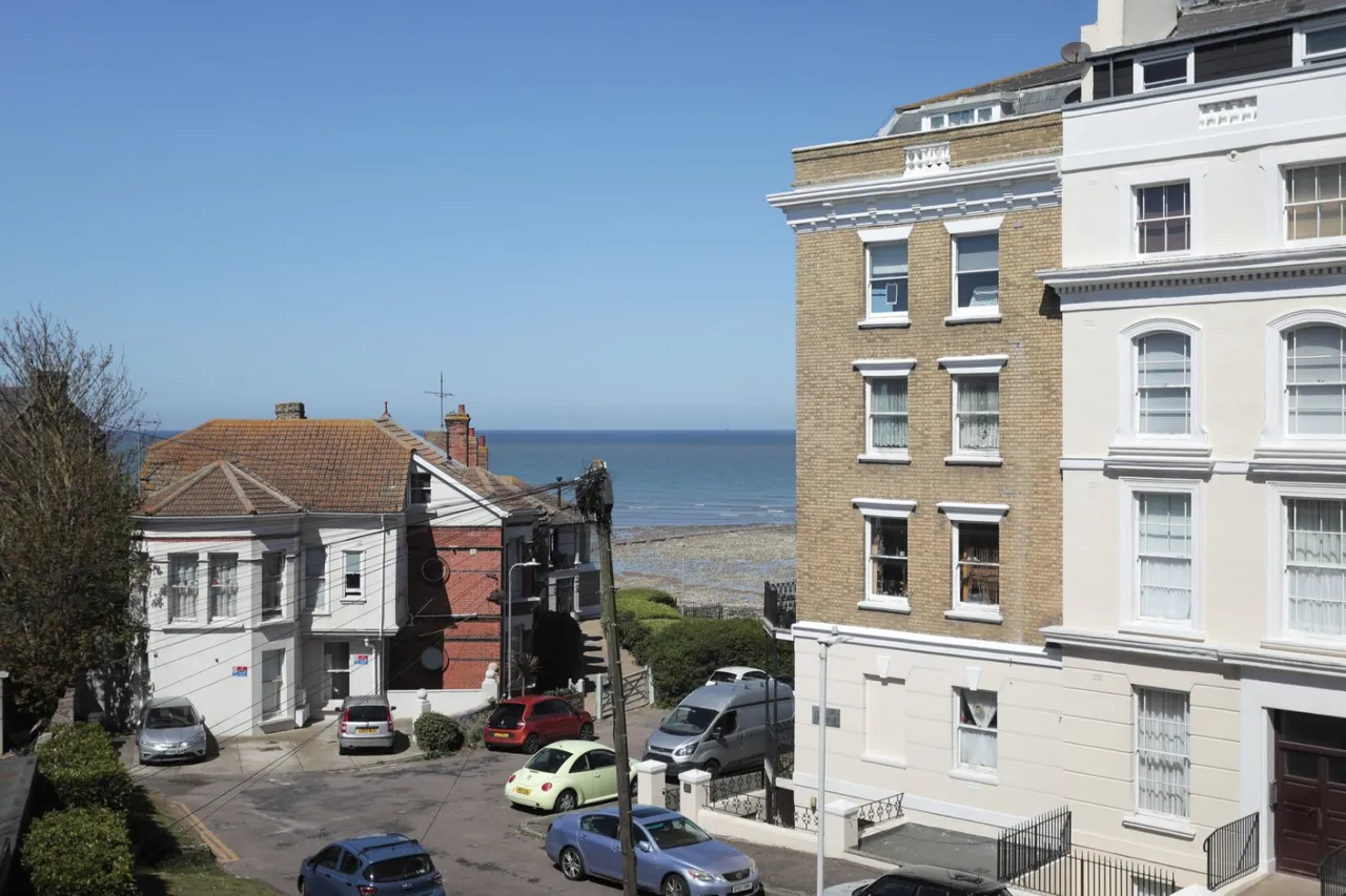 Canterbury Road, Margate, CT9, photo 2
