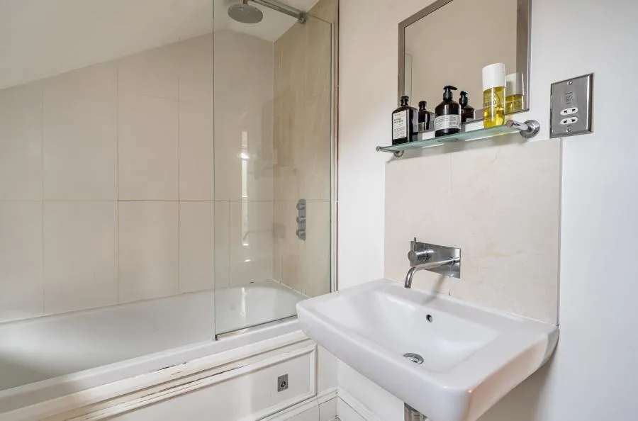 Bridgeman Drive, Windsor, SL4, photo 10