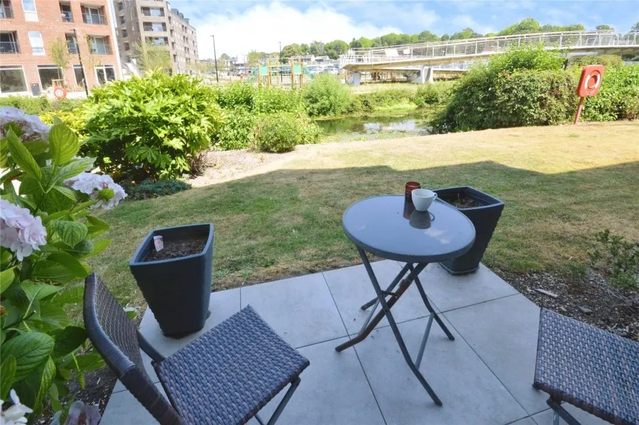 with 1 bedroom in South Street, Bishop's Stortford, CM23, photo 6