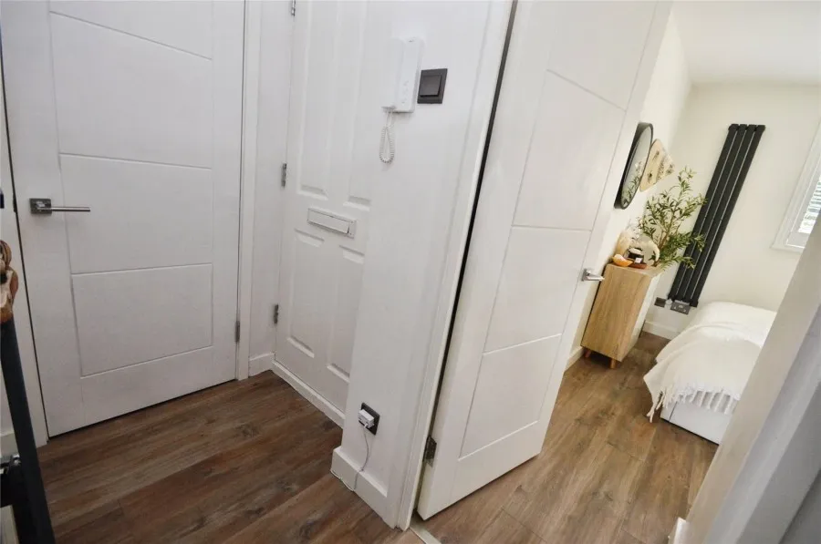 with 1 bedroom in South Street, Bishop's Stortford, CM23, photo 7