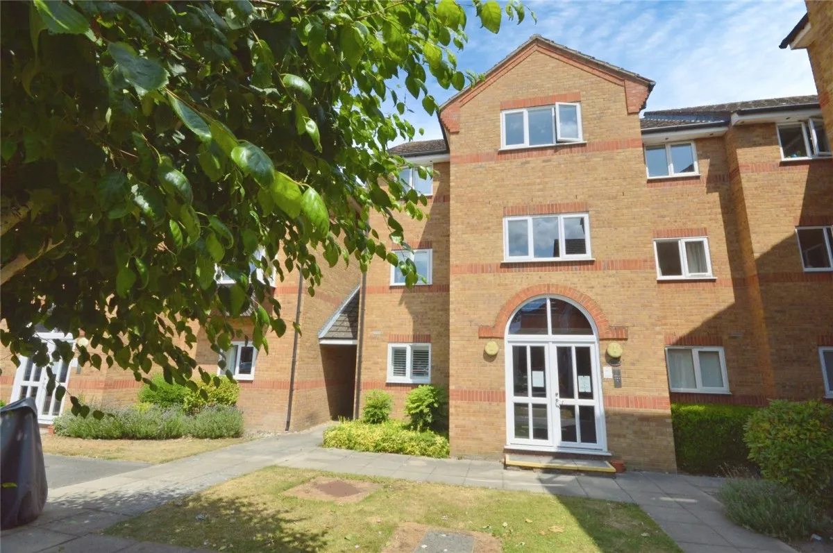 1 bed flat for sale, with 1 bedroom in South Street, Bishop's Stortford, CM23