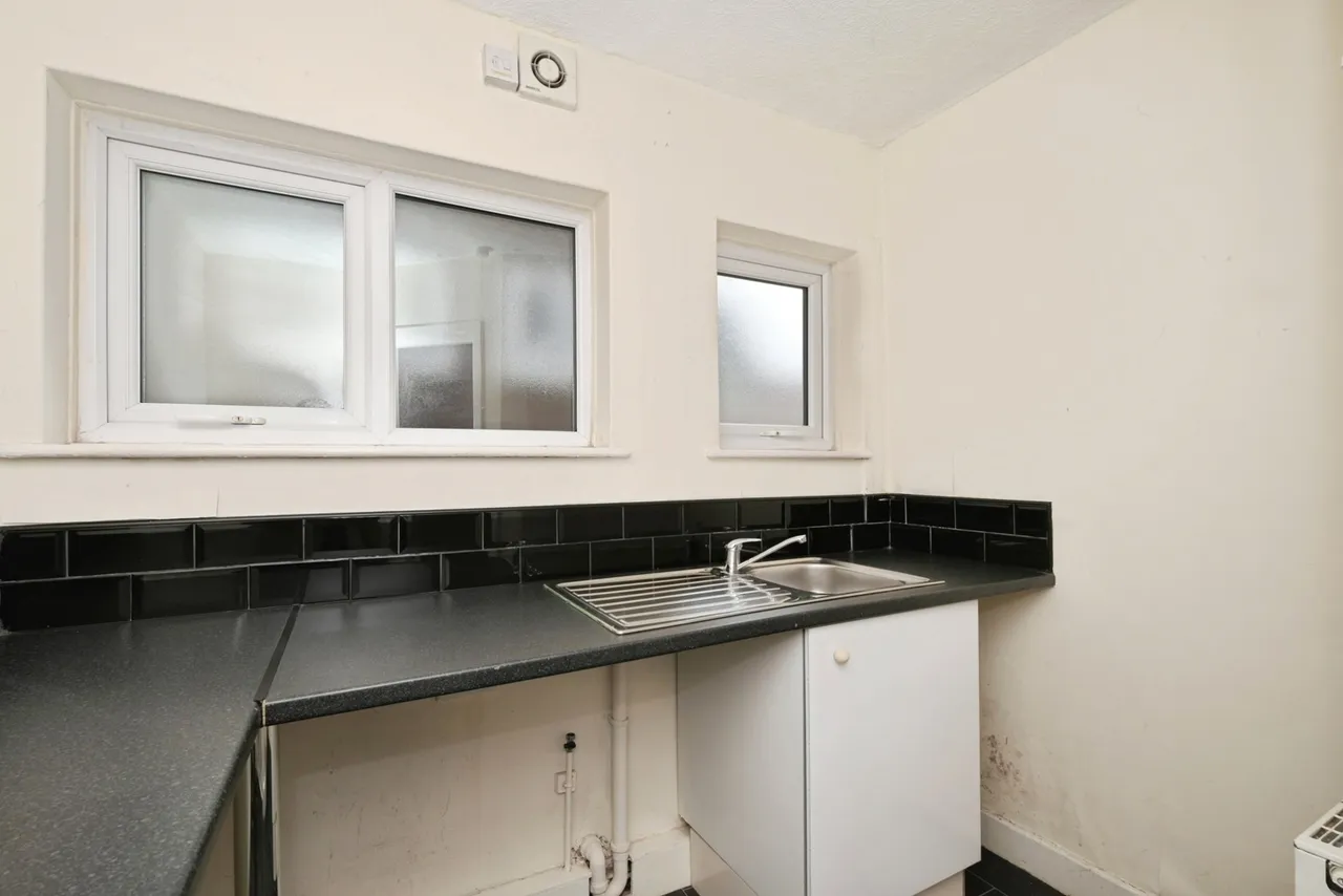 Carlton Road, Nottingham, Nottinghamshire, NG3, photo 8