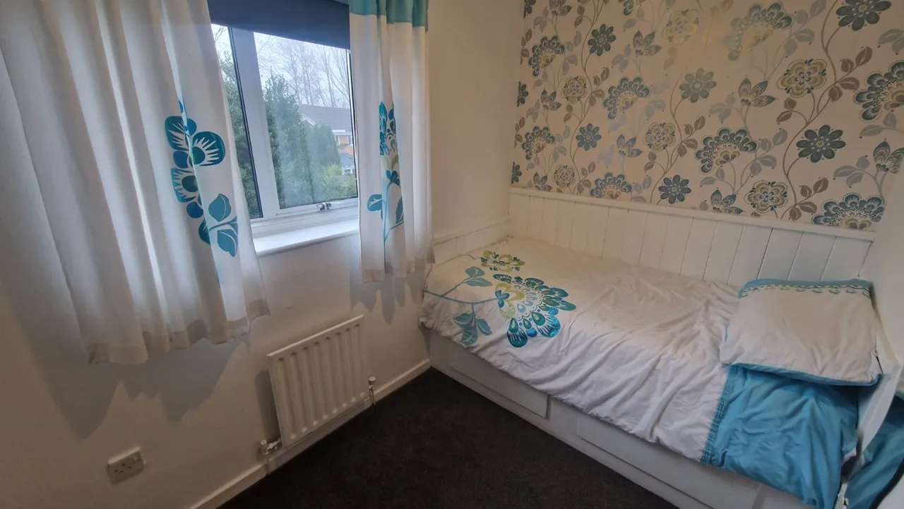 Bond Way, Hednesford, WS12, photo 13