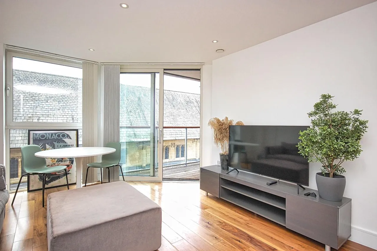 Titan Court, Mill Hill, NW7, Flower Lane, NW7, photo 5